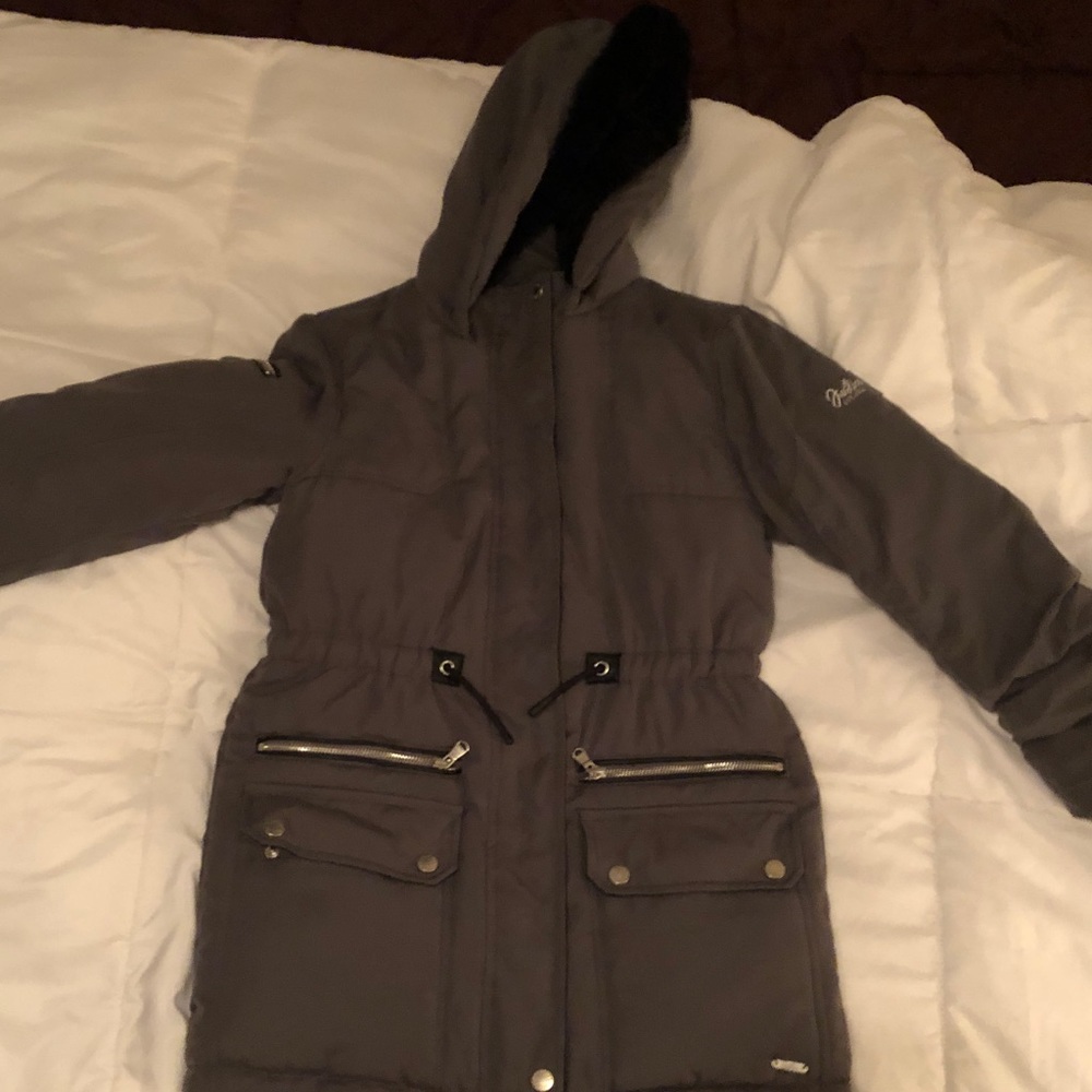 Girls Parka/Used, but hardly worn. Was used when it snowed. Size 12 / Justice.